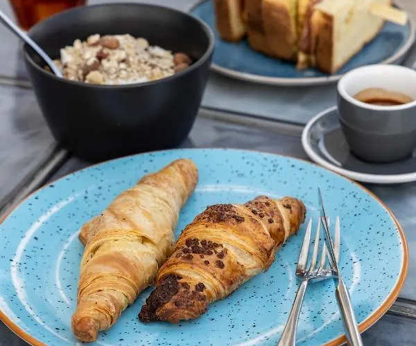 Hotel Kontes Comfort