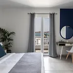 Hotell Kontes Comfort Páros