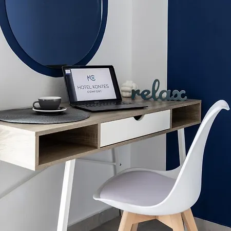 Hotel Kontes Comfort Páros