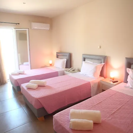 Ξενοδοχείο Kontes Comfort 3*