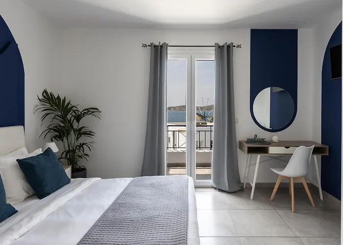 Hotell Kontes Comfort Páros