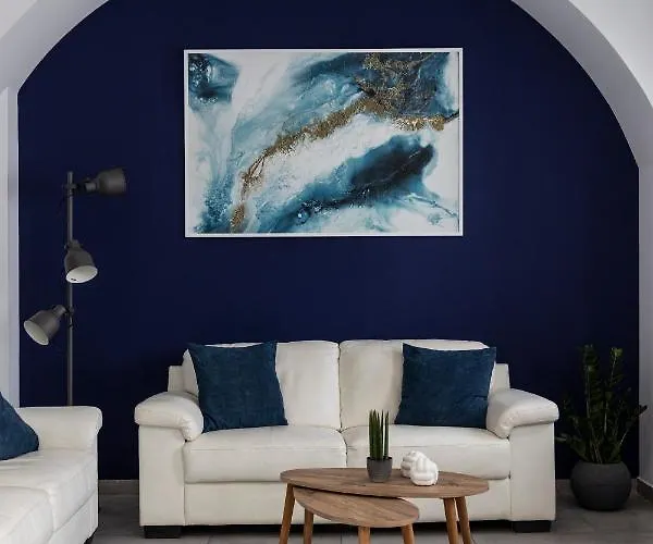 Kontes Comfort Hotell 3*