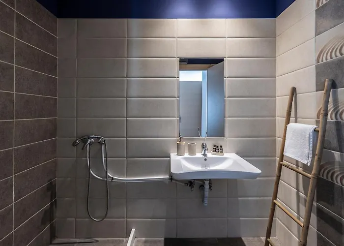 Kontes Comfort Hotel 3*