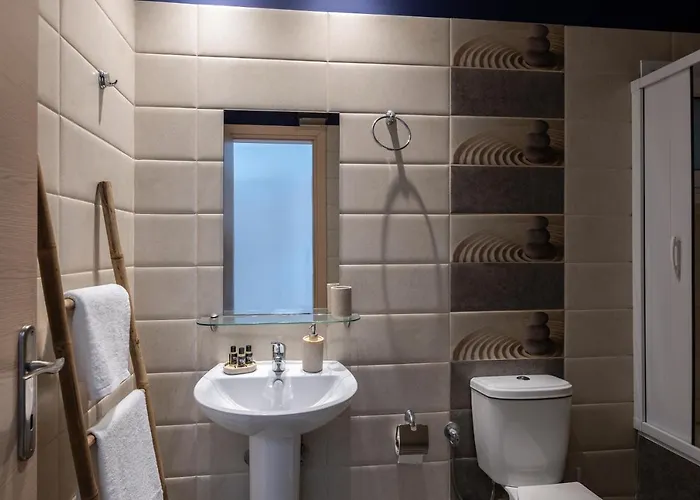 Hotel Kontes Comfort 3*