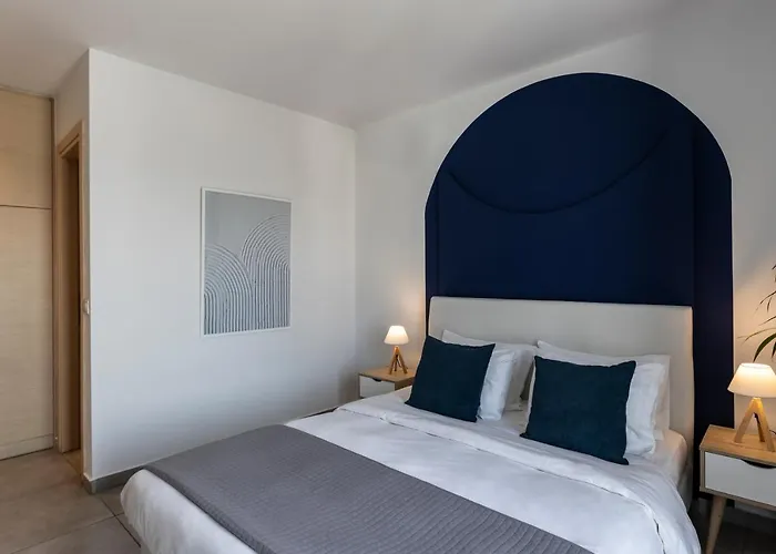 Kontes Comfort Hotell