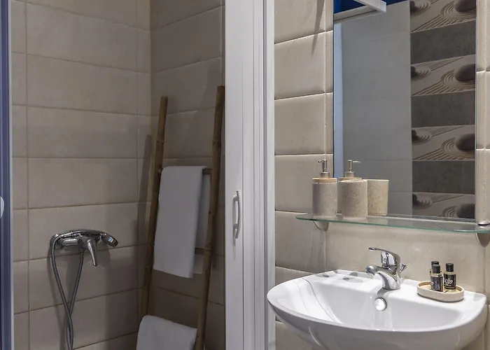 Hotell Kontes Comfort