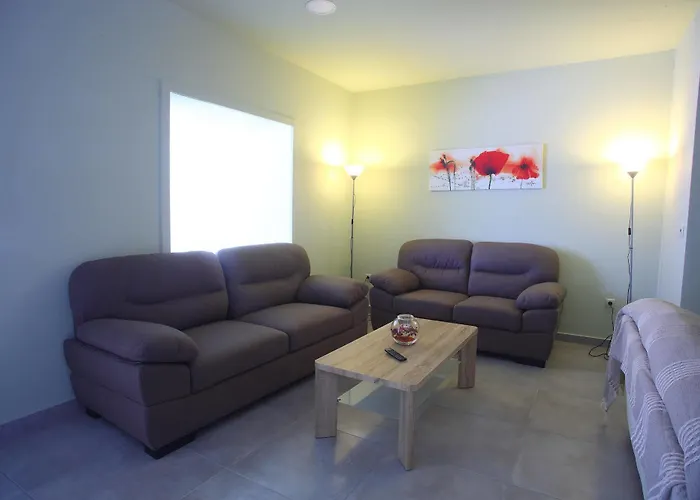 Kontes Comfort 3* Páros